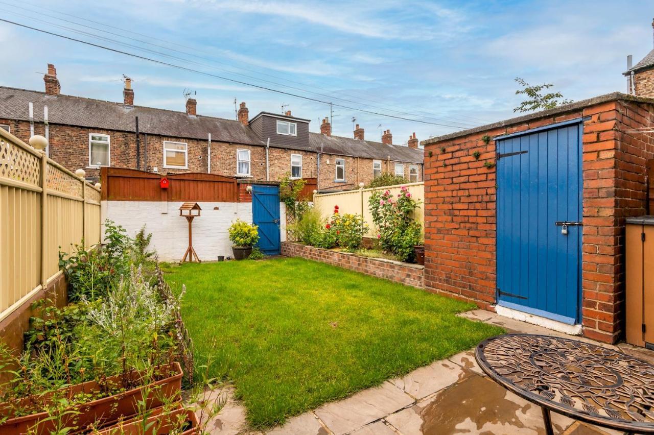 Cosy Home With York Minster Views - Pass The Keys Exterior foto